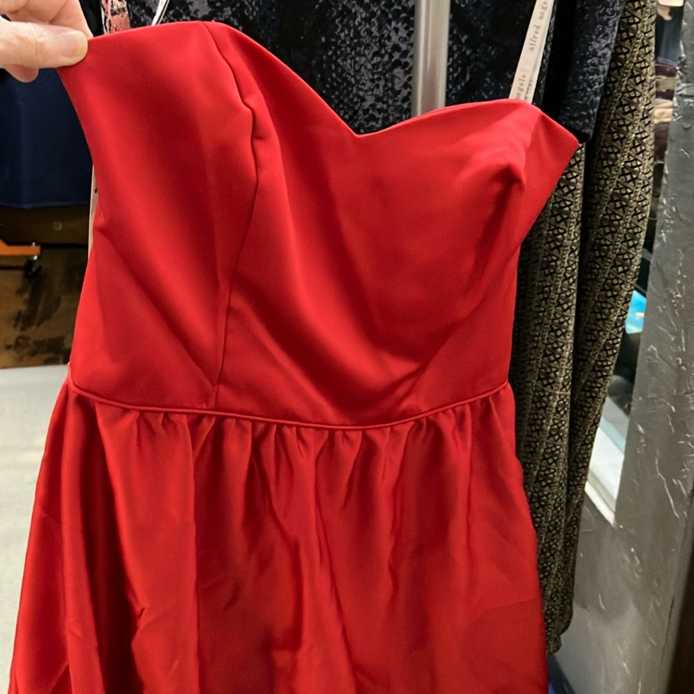Ladies, beautiful red prom party strapless dress, size 8